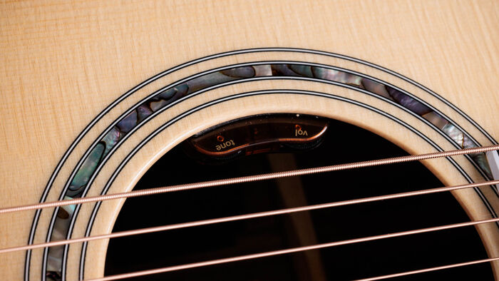 レガシーコレクション | Taylor Guitars