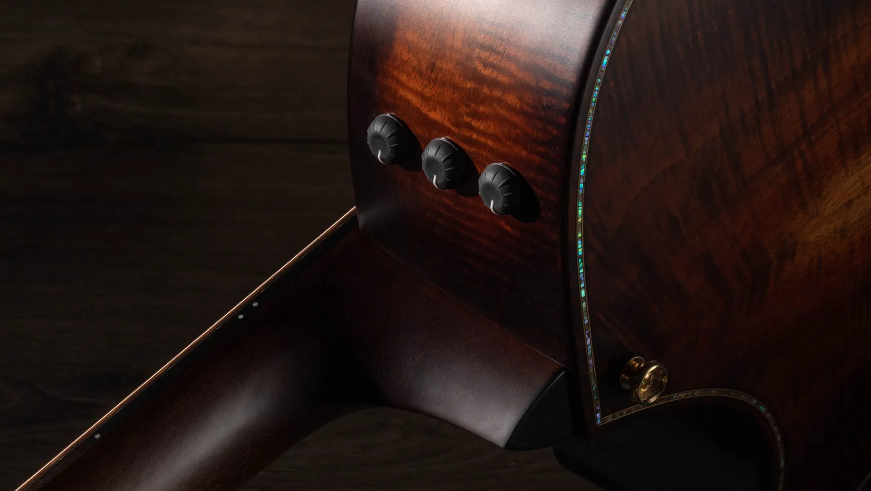 Builder's Edition K24ceHawaiian Koaアコースティック