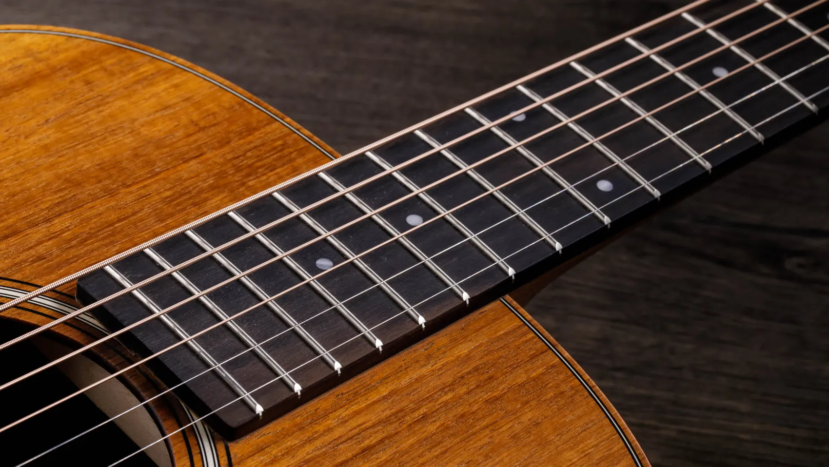 GS Mini-e KoaLayered Koaアコースティック/エレクトリック ギター 
