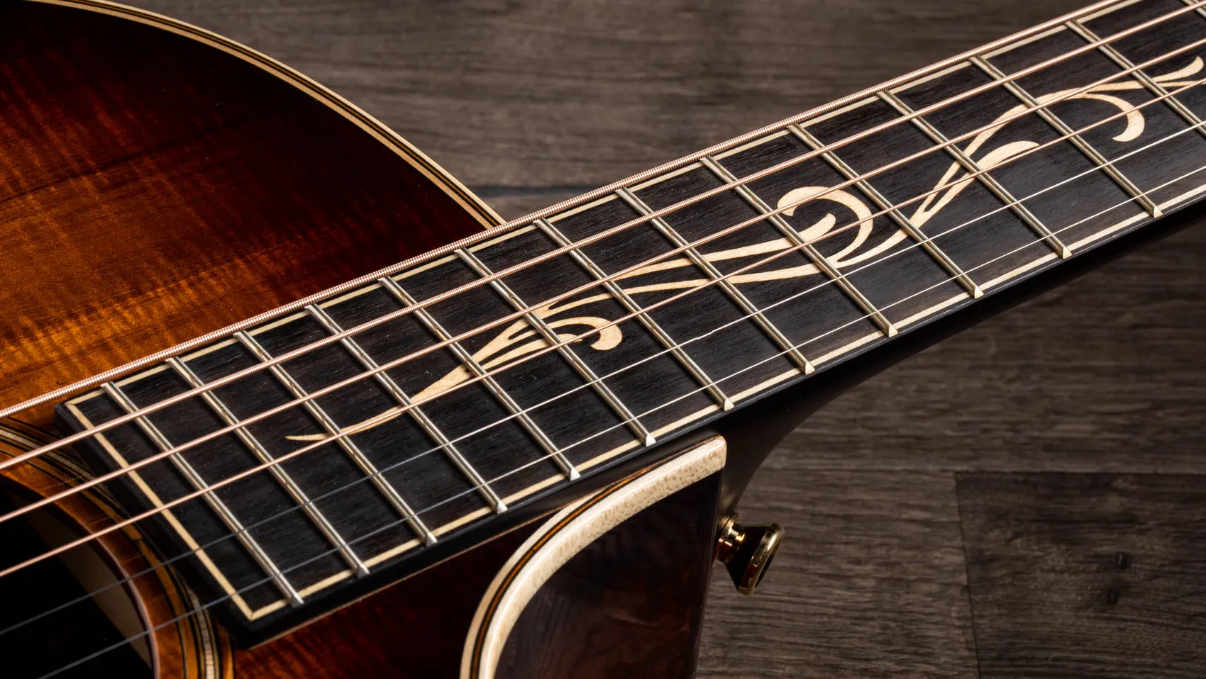 K24ce ハワイアン・コア アコースティック エレクトリック ギター