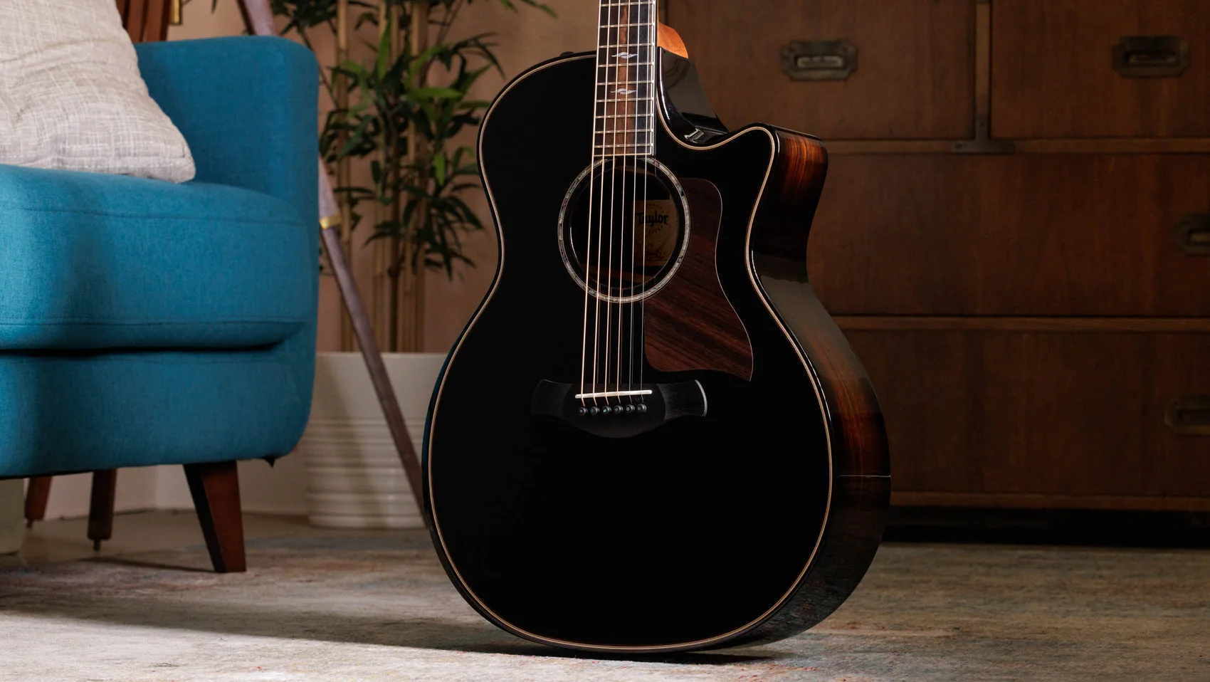 Builder's Edition 814ce BlacktopIndian Rosewood