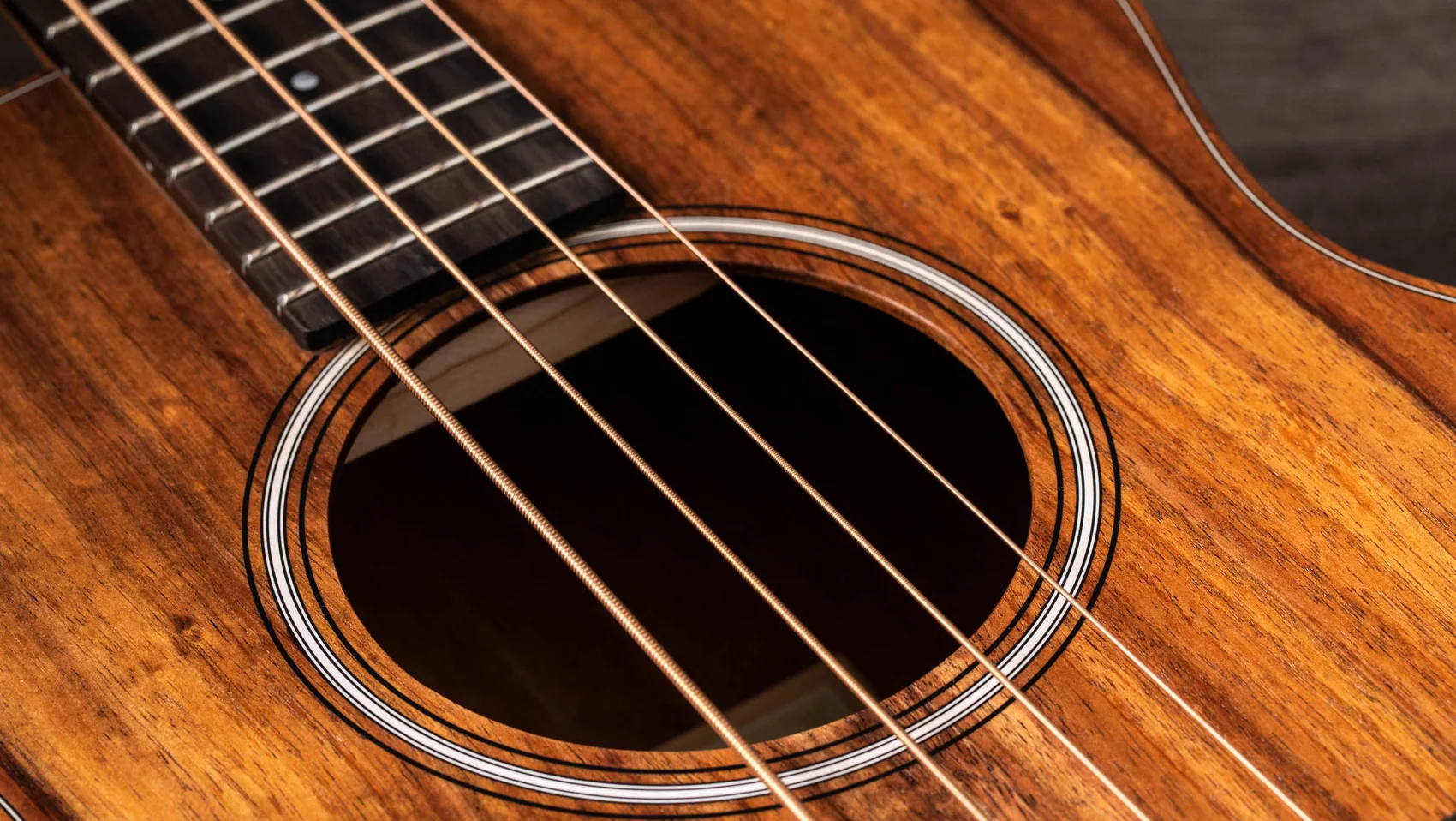 Taylor gs mini bass アコースティックベース 71SztZJ9mmL._AC_UF350,