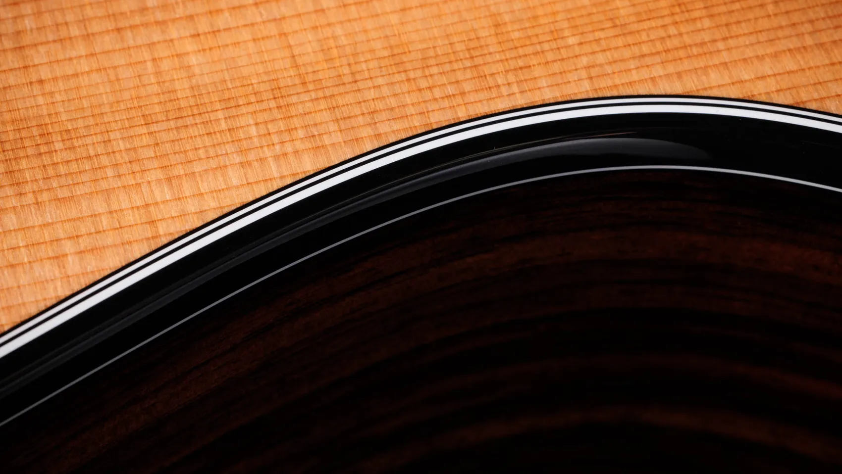 Legacy 714ceIndian Rosewoodアコースティックギター | Taylor Guitars