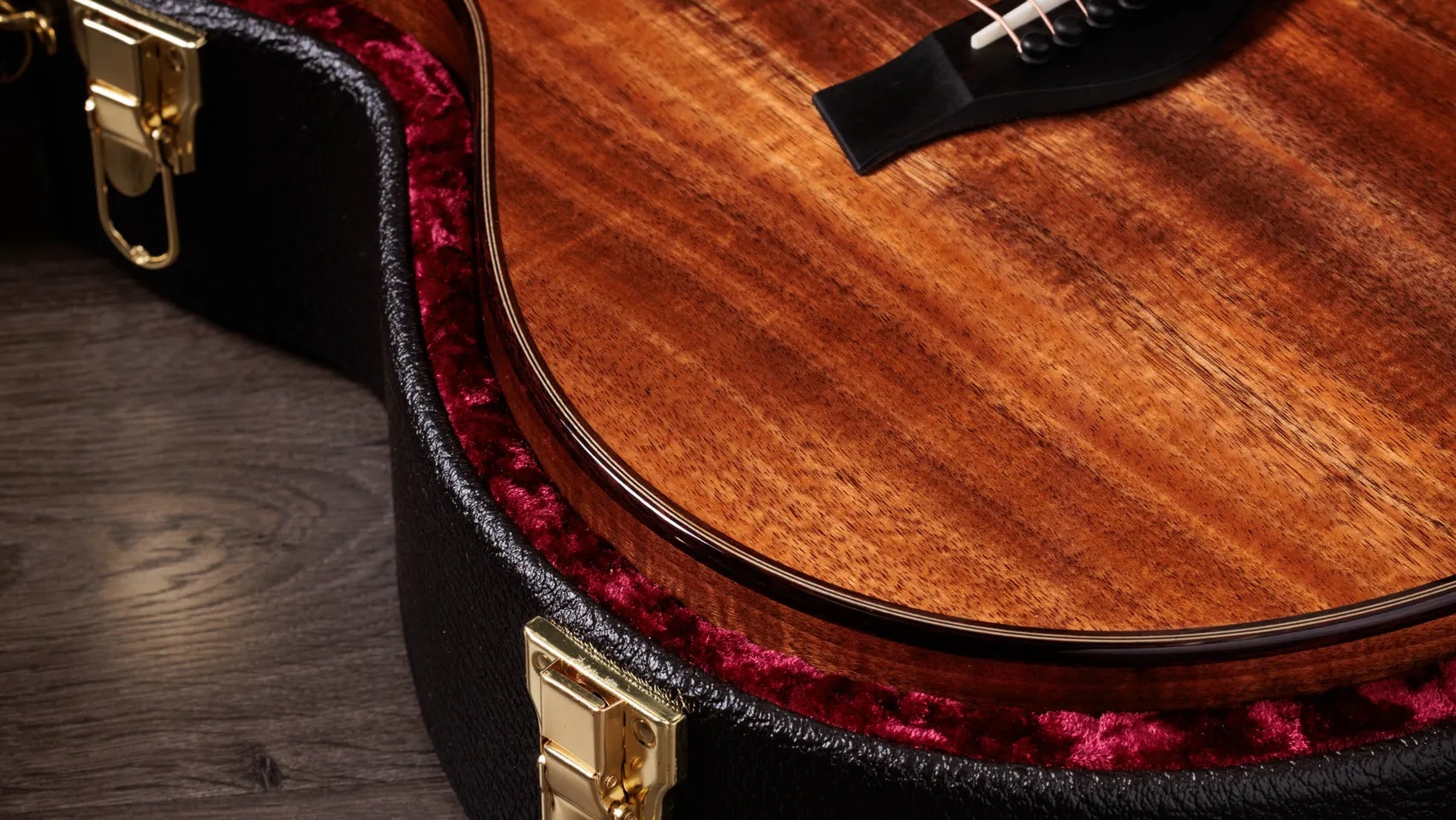 722ceHawaiian Koaアコースティック エレクトリック ギター | Taylor