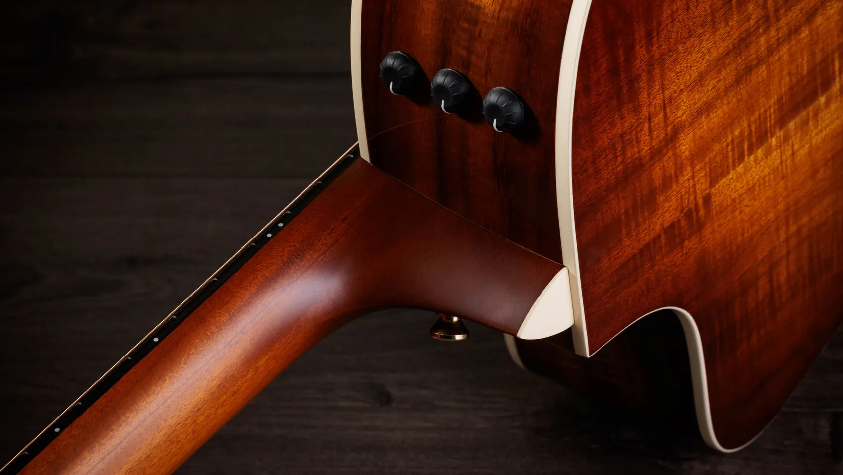 214ce-K DLXスペシャルエディション ハニーバーストHawaiian Koa