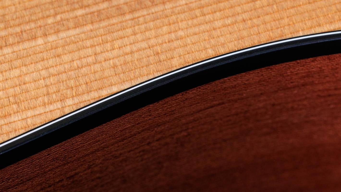 150ce レイヤード・サペリ アコースティック エレクトリック ギター