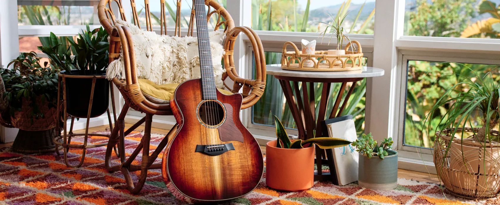 taylor-guitars-koa-series-hero-image-desktop-bright-image