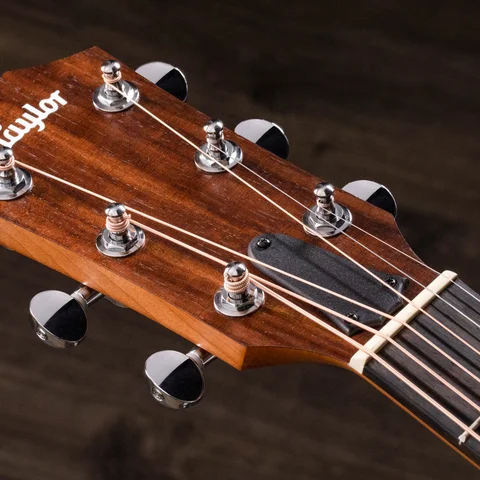 Big Babyギターシェイプ | Taylor Guitars