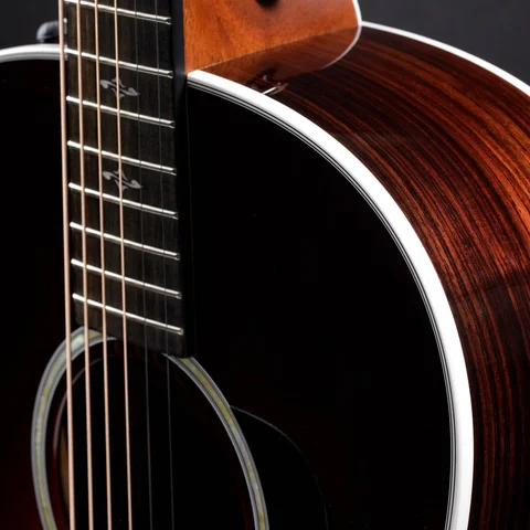 焙焼Spruce | トップウッズ | Taylor Guitars