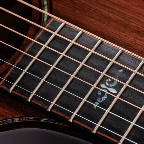 テイラー ギター 看板 900 Series アコースティックギター | Taylor Guitars
