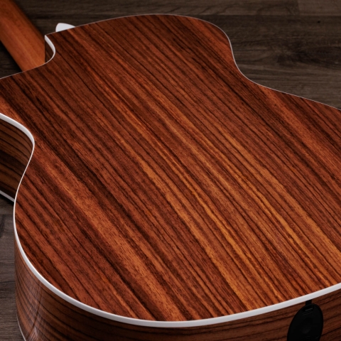 200 Series Acoustic Guitars | Taylor Guitars