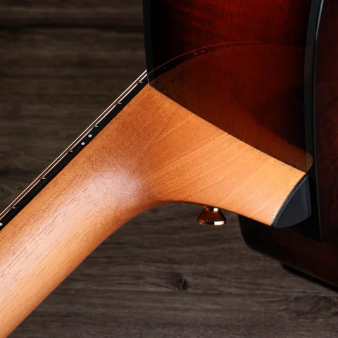 260ce-K DLX Bajo Quinto