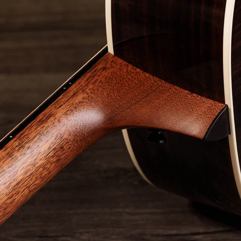 Gold Label 717e Blacktop