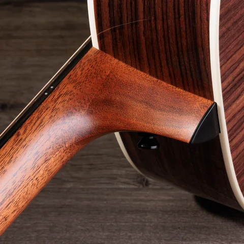 Gold Label 714e Blacktop