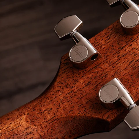 Gold Label 714e Blacktop