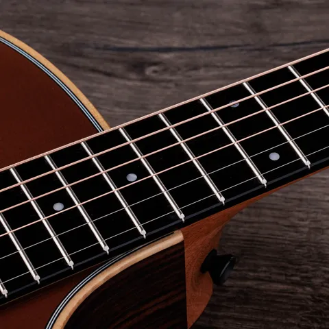 Taylor GS8 ジャンク テイラーアコースティックギター 814ce-Front.png.webp?itok=G95b39jA