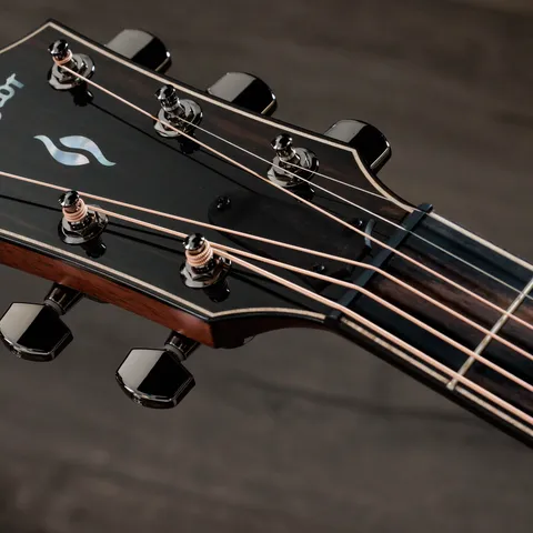 Next Generation 814ce LTD
