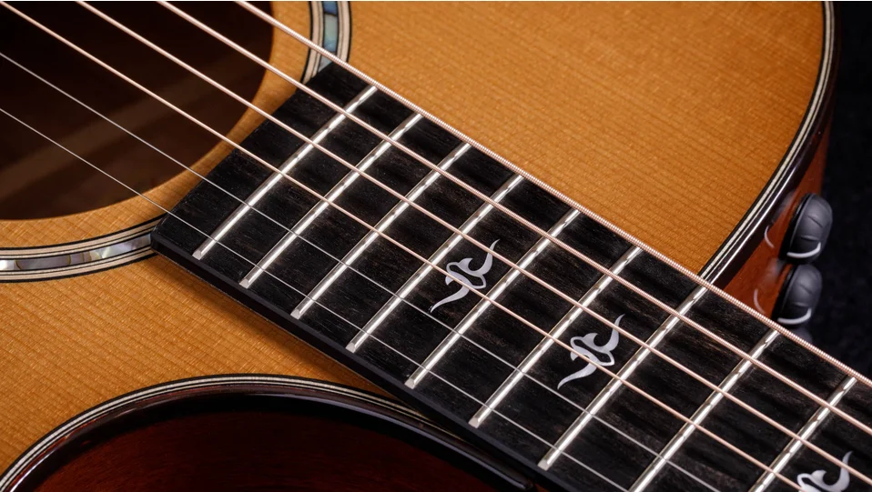 512ce レッド アイアンバーク アコースティック エレクトリック ギター