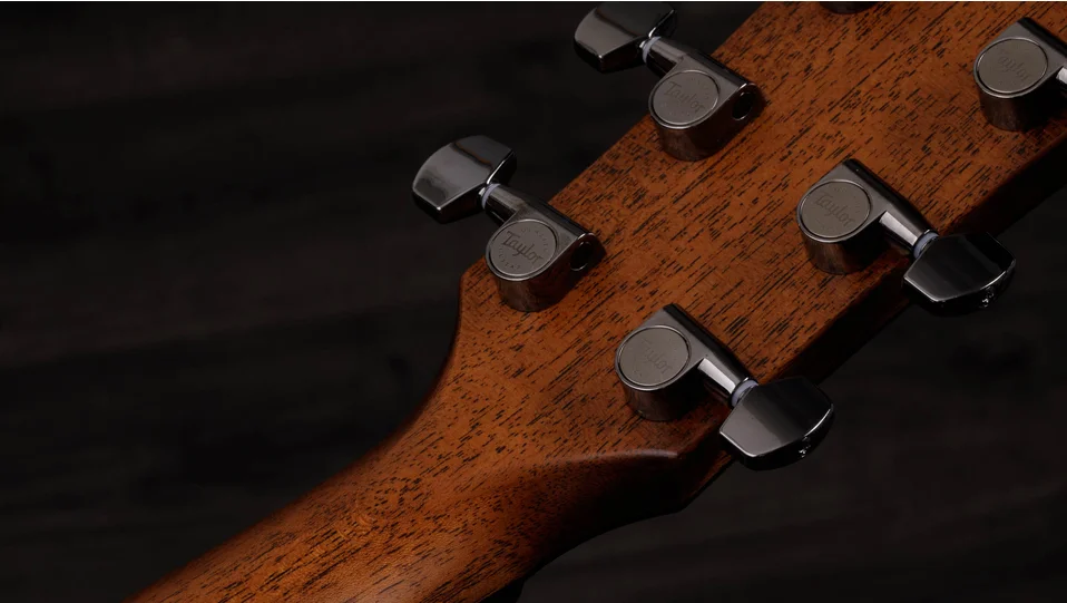 812ceIndian Rosewoodアコースティックエレクトリックギター | Taylor