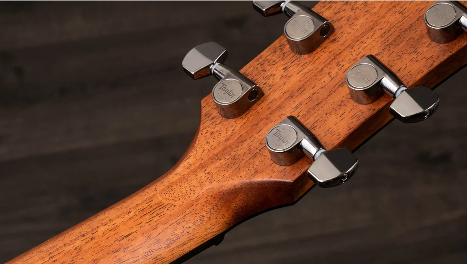 814ceIndian Rosewoodアコースティックエレクトリックギター | Taylor