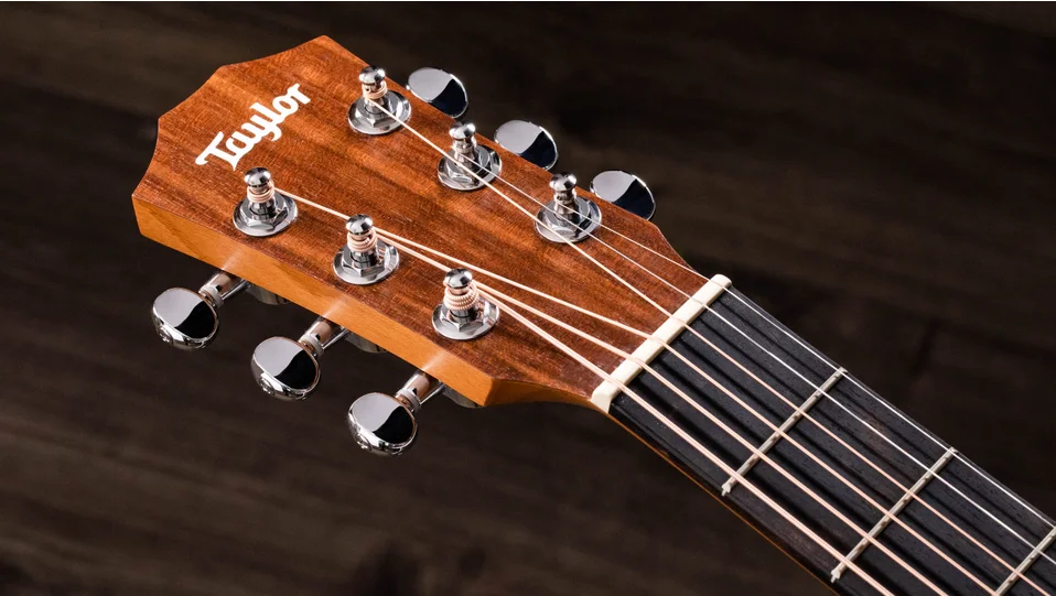 Baby Mahogany (BT2)Layered Sapeleアコースティックギター | Taylor