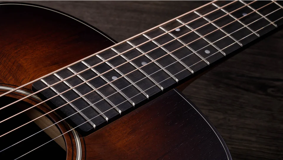 GS Mini-e Koa Plus レイヤード・コアアコースティック