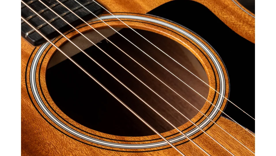 GS Mini Mahogany レイヤード・サペリ アコースティックギター