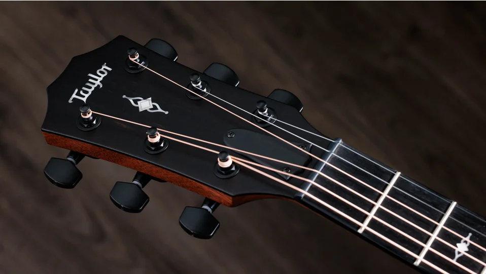 324ce トロピカル・マホガニー アコースティック エレクトリック