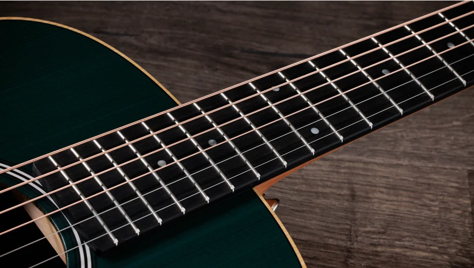 GS Mini-e スペシャルエディション、ブルーバーストLayered Sapele