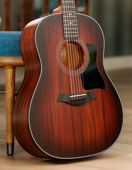Taylor GSマホガニー+ワイヤレスピックアップ トロピカル・マホガニー | Taylor Guitars